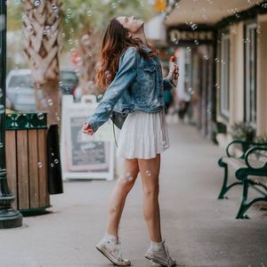 Meet your Posher, Emily